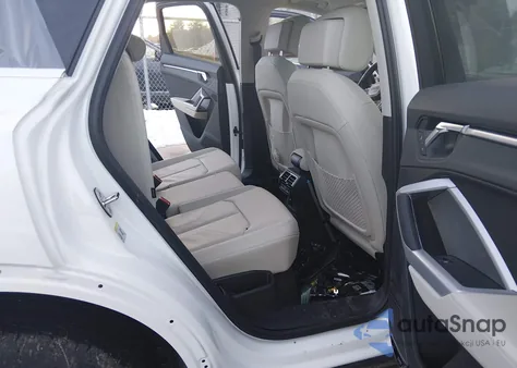 2025 Audi Q3 Premium 45 Tfsi S Line Quattro Tiptronic z USA, uszkodzony, nr VIN WA1EEDF35S1097364